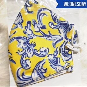 {Tory Burch} Breathable and Washable Face Mask
